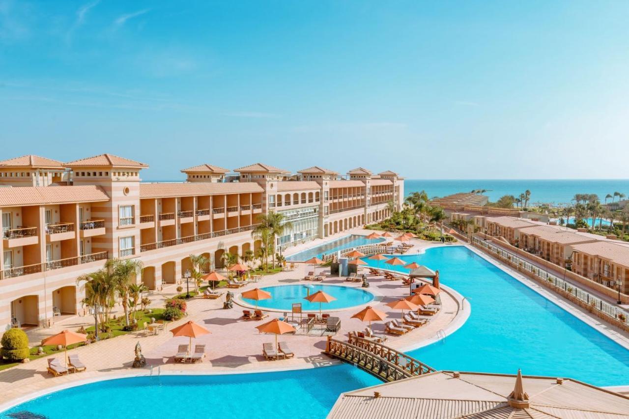 Coral Sea Beach And Aqua Park Ain Sukhna Exterior photo