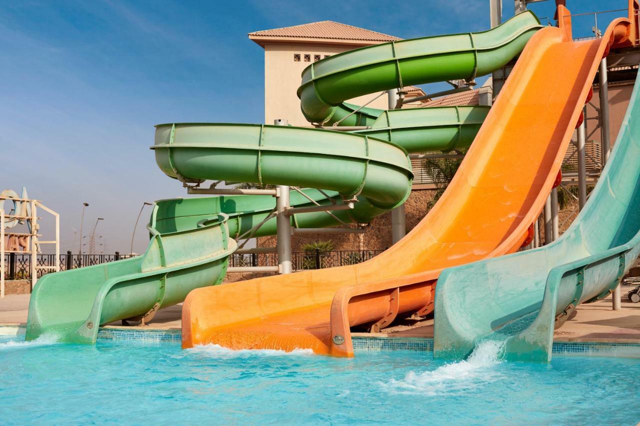 Coral Sea Beach And Aqua Park Ain Sukhna Exterior photo